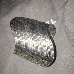 Wavy wide cuff bracelet